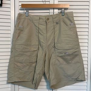 Columbia PFG Omni-shade, nylon cargo fishing Shorts
